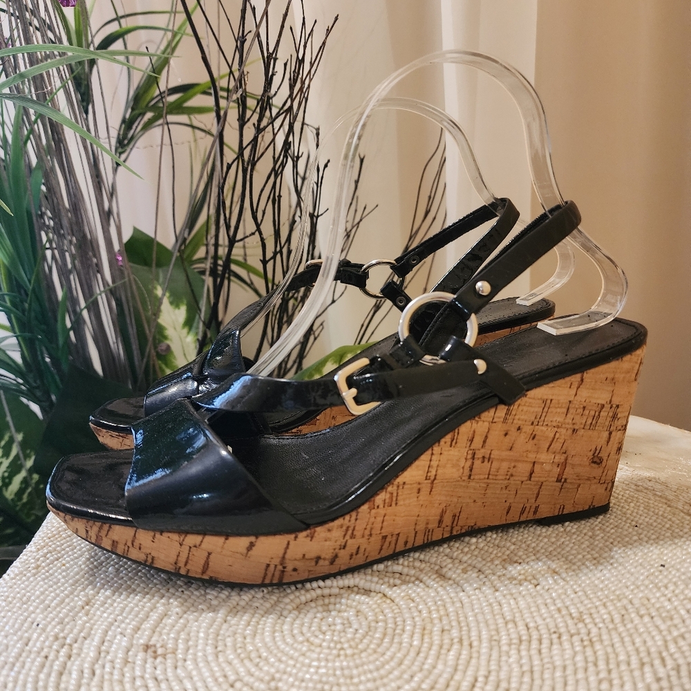 Franco Sarto Black Patent Leather Cork Wedge Heel Sandals Size 8.5M.
